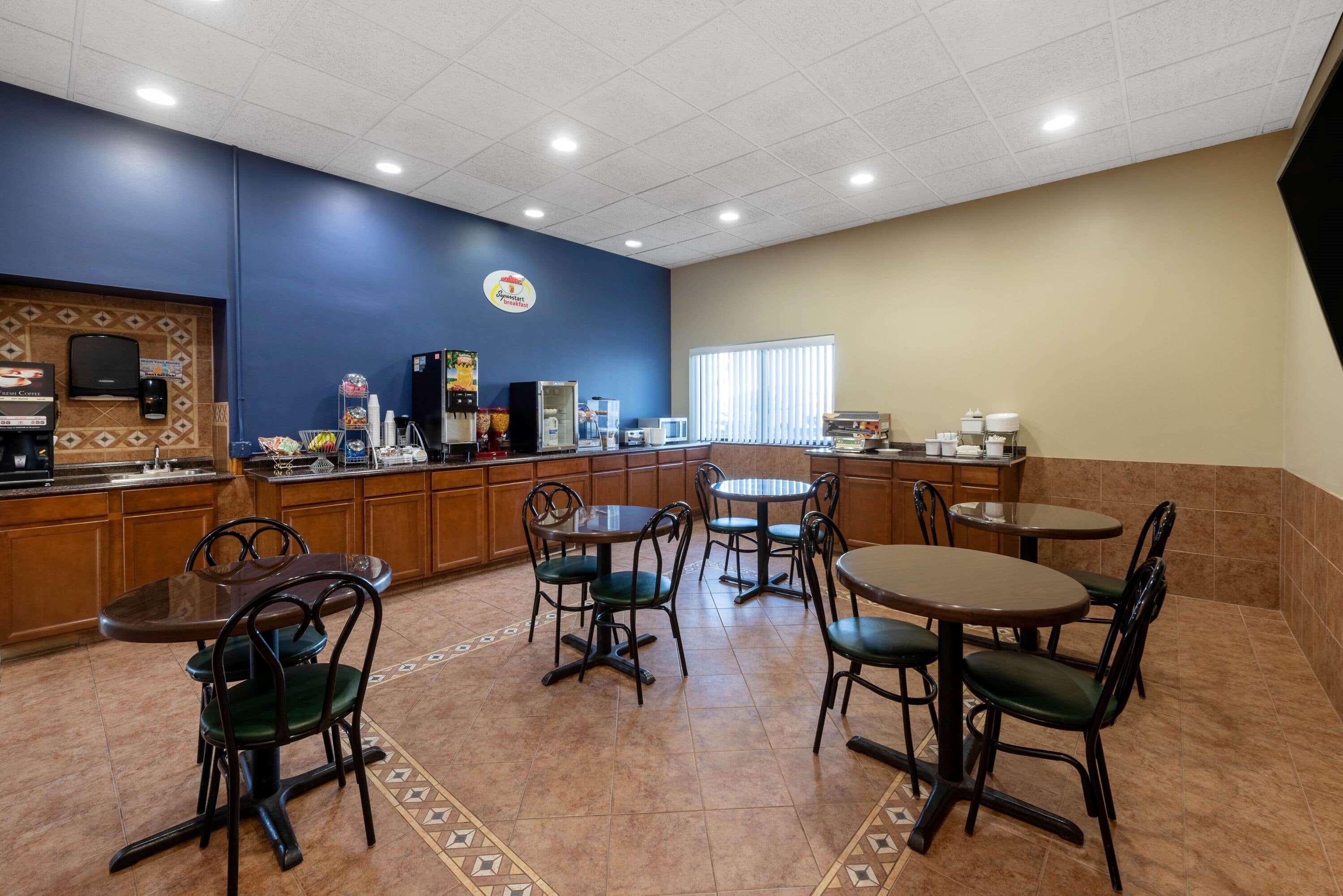Super 8 Cleveland Otel North Ridgeville Dış mekan fotoğraf