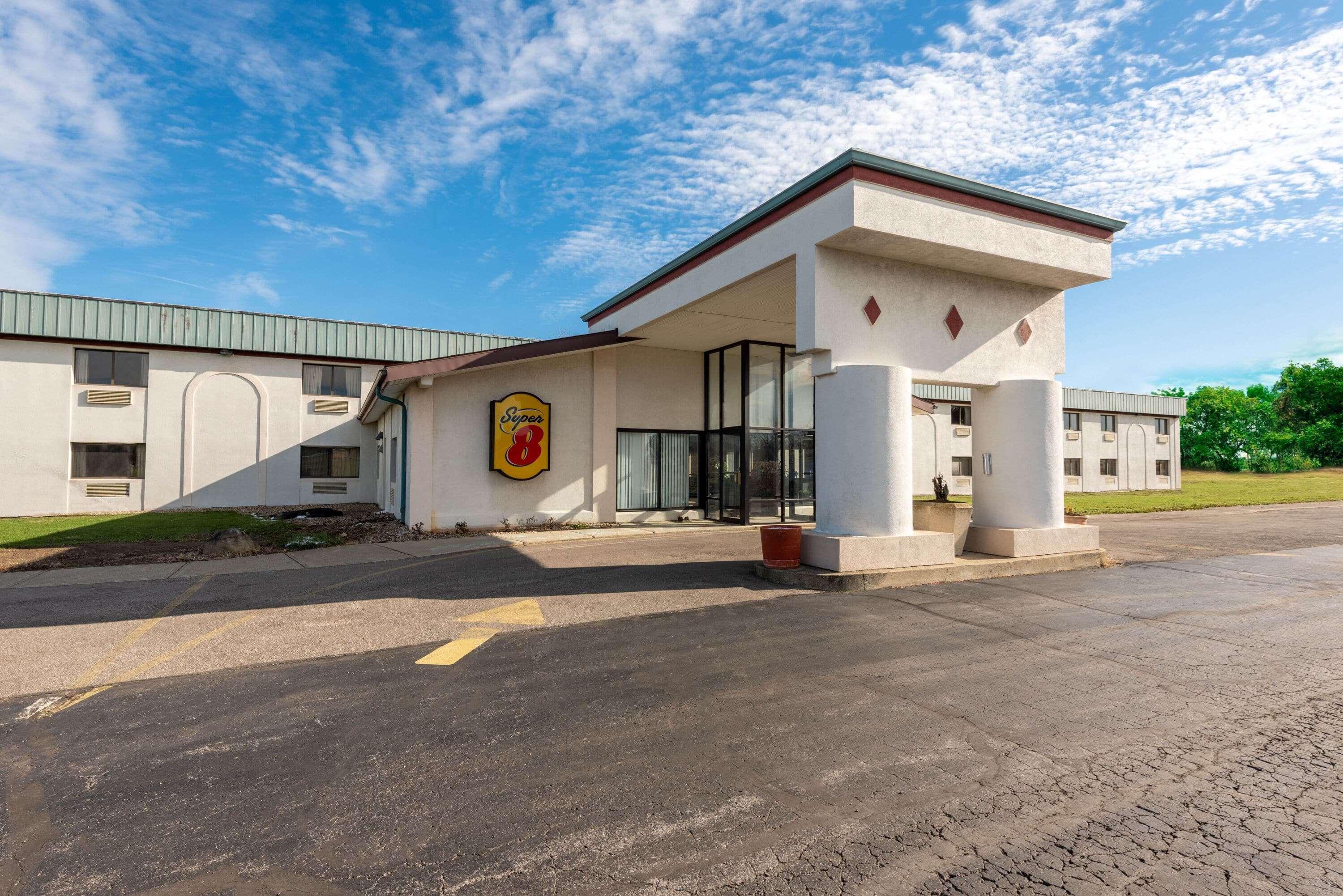 Super 8 Cleveland Otel North Ridgeville Dış mekan fotoğraf